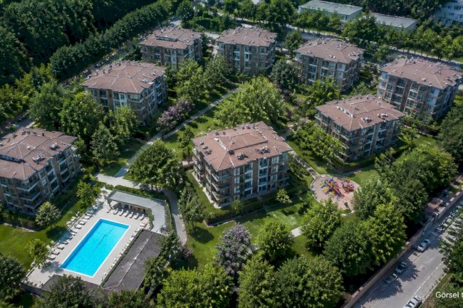Siral Sitesi: Beşiktaş Ulus–Levazım Bölgesinde Köklü ve Nezih Site Yaşamı