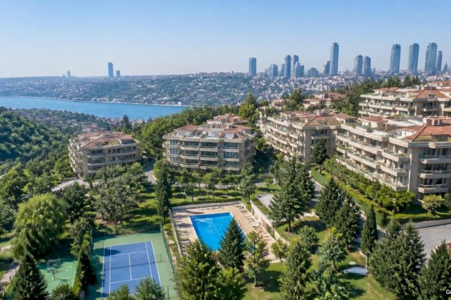 Beşiktaş Levazım Korukent Sitesi: Doğayla İç İçe Köklü ve Nitelikli Site Yaşamı
