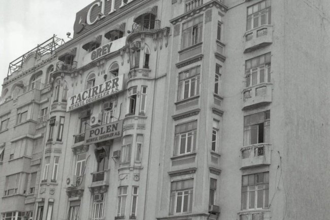 Süren Apartmanı: Gümüşsuyu’nda Tarihi Mimari, Aile Mirası ve Gayrimenkul Değeri