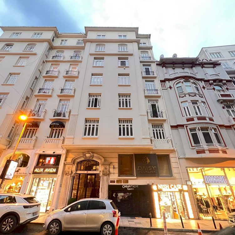 Narmanlı Apartmanı: Teşvikiye’de Tarihi Apartman ve Mimari Miras