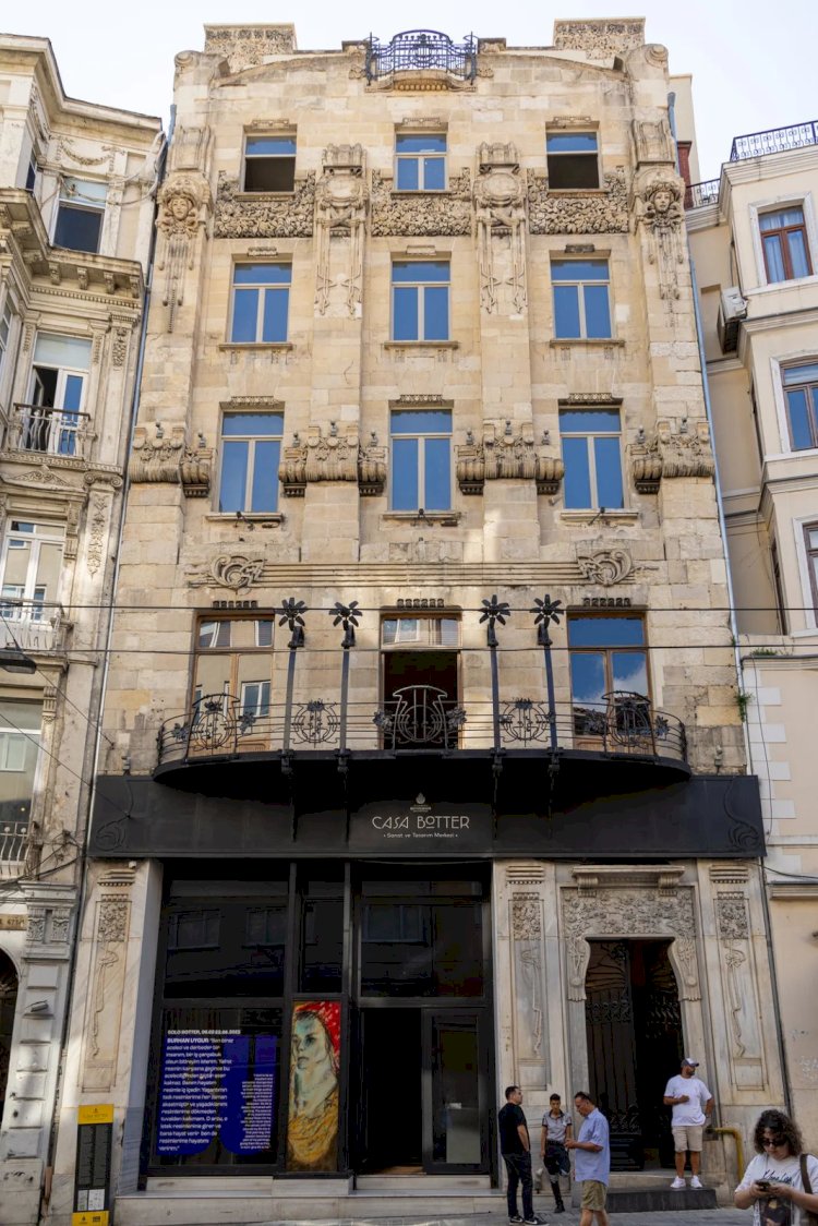 Botter Apartmanı (Casa Botter): İstiklal Caddesi’nde Art Nouveau Mirası ve Gayrimenkul Değeri