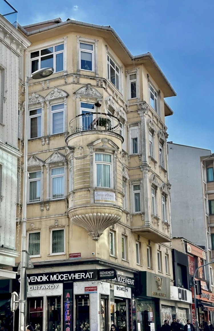 Suzan (Dilek) Apartmanı: Ortaköy’de Tarihi Mimari ve Gayrimenkul Değeri